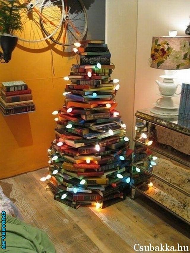 Kis költségvetésű karácsonyfa karácsonyfa érdekes karácsony kis költségvetésű egyedi könyvekből