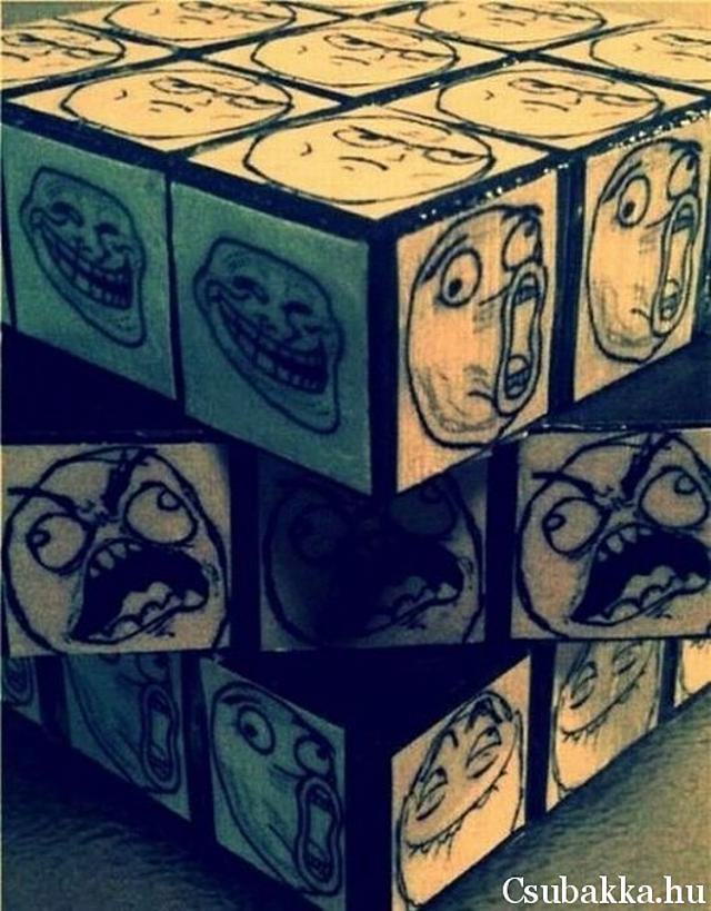 Rubik kocka kicsit másként másként kicsit elvetemült elvont pihent rubik kocka kép vicces