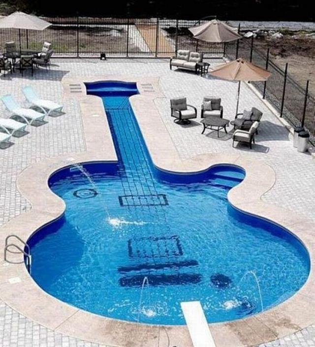 Ez ám a medence kép ötletes gitár egyedi ez ám a medence