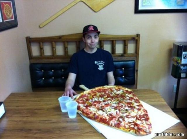 Kérsz egy szelet pizzát? elvetemült szelet nagy kép pizza