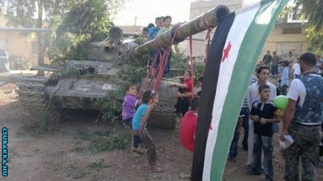 Szíriai játszótér elvetemült hinta játszótér szíria tank