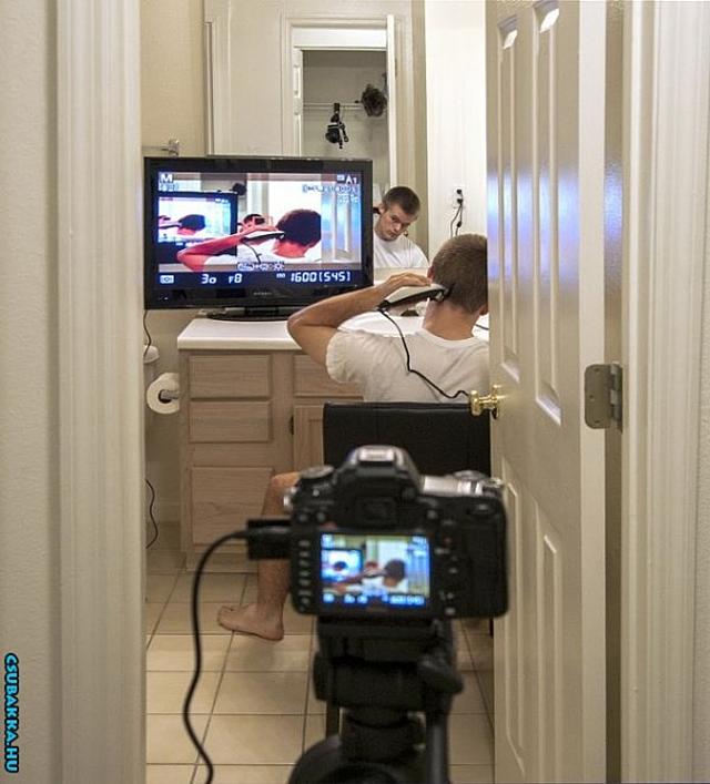 Hajnyírás videó tükör fényképezőgép tv hajnyírás