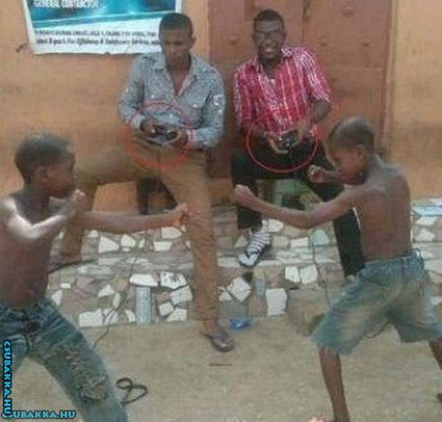 Playstation verekedés játék gyerek elvetemült playstation