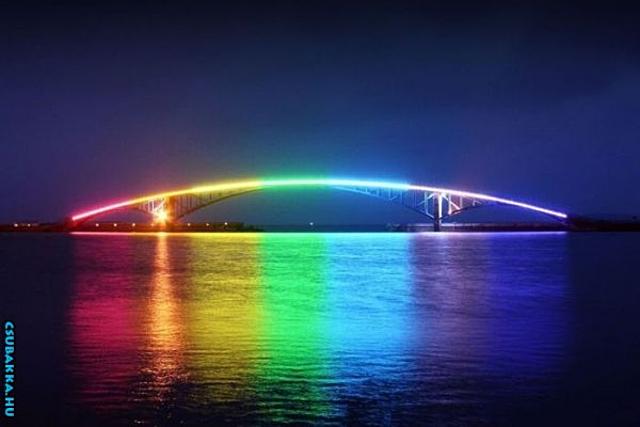 Híd kivilágítás - így is lehet :) szép kivilágítás érdekes Képek híd