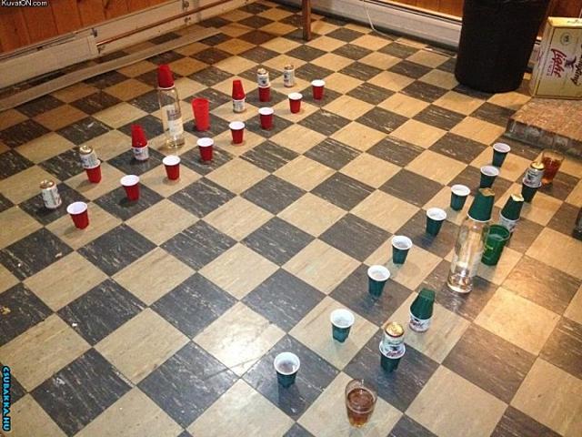 Bele fogok betegedni a sok sakkozásba... alkohol Képek sakk vicces
