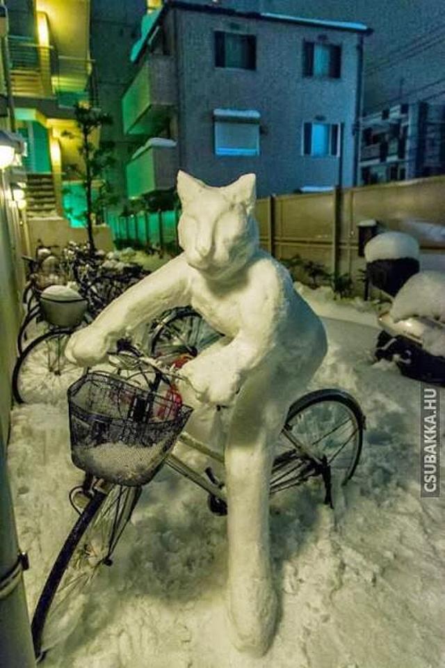 Japánban kemény volt az idei tél :) hóember érdekes Képek