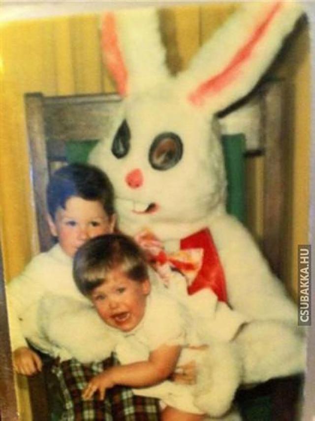 A történelem legrosszabb húsvéti jelmezei (10 kép) fail húsvéti nyuszi Képek gyerek